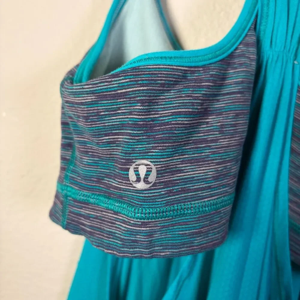 Lululemon Sports Bra Tank Top Women's 6 Blue Two In One Sleeveless Active